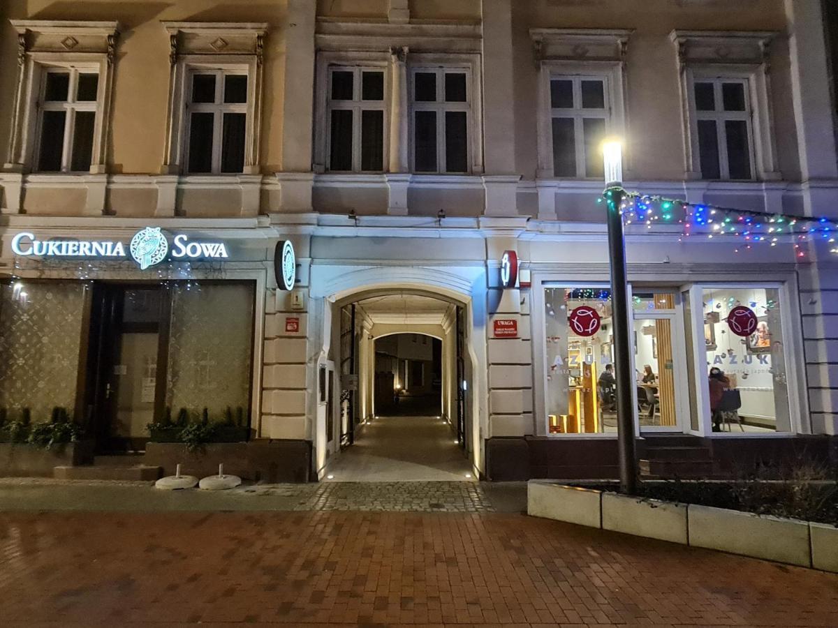 Aparthotel Rezydencja Marzec Gniezno Exterior foto